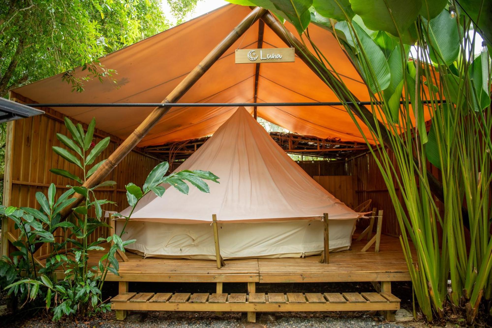 Seren Glamping (Adults Only) 乌维塔 外观 照片
